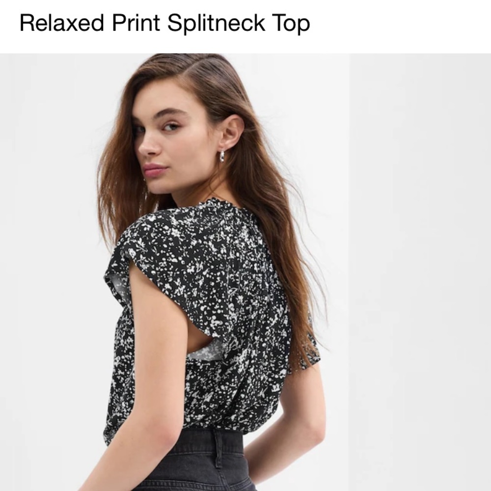 GAP Relaxed Print Splitneck Top Green Floral Size L NWT